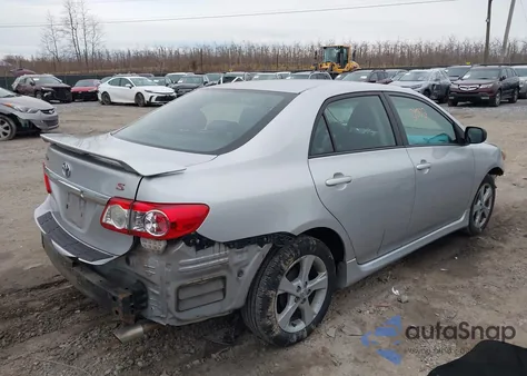 2012 Toyota Corolla S z USA, uszkodzony, nr VIN 2T1BU4EE3CC860851